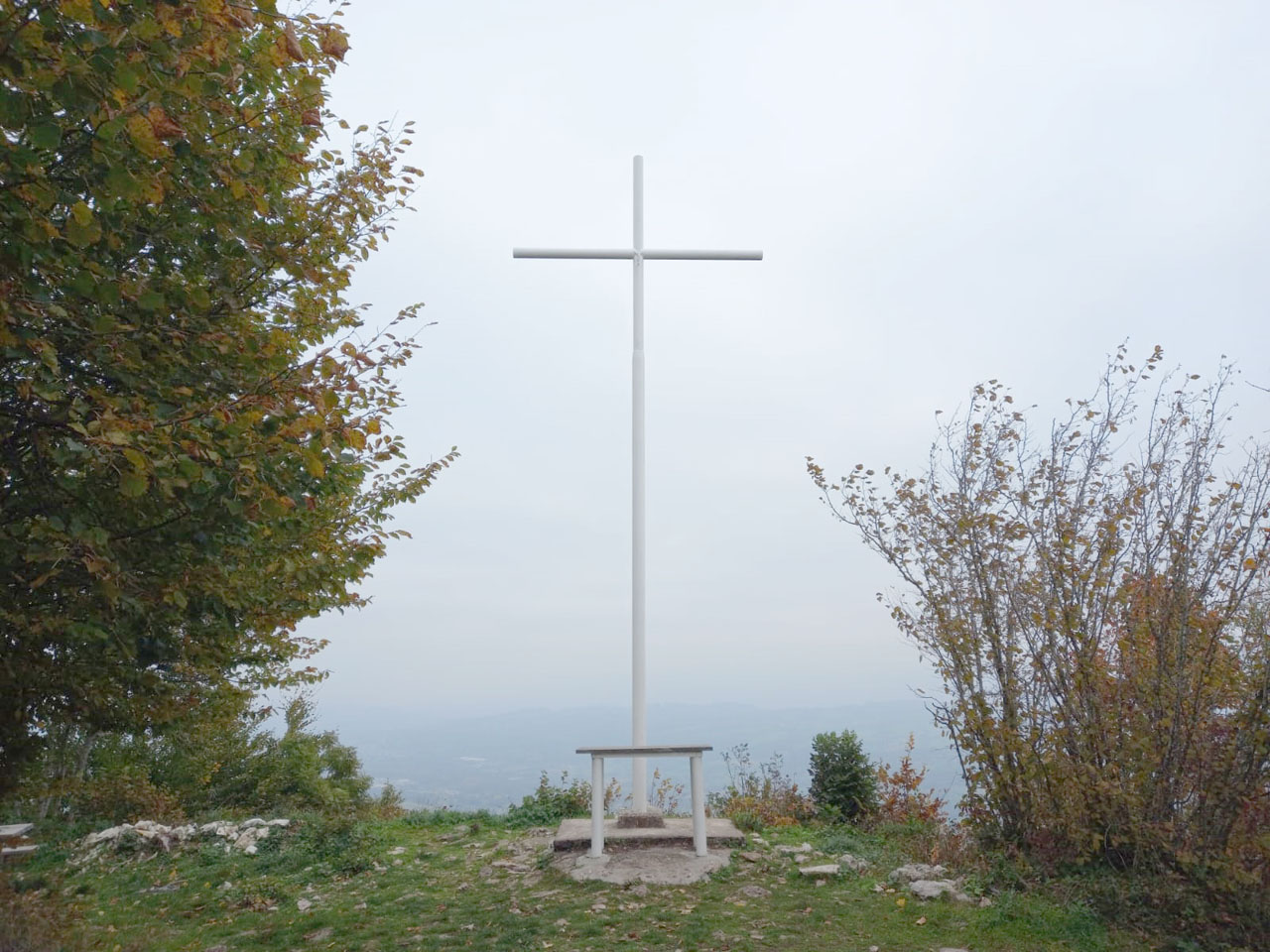 La nouvelle croix de Meyrieux